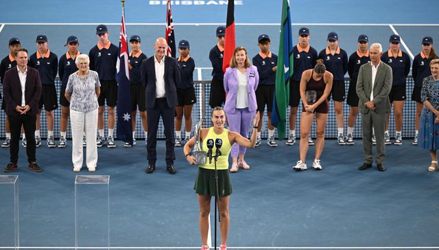 La bandera en la raqueta