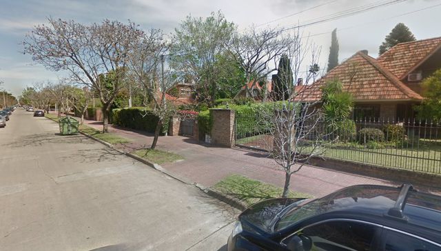 Corré que te vieron