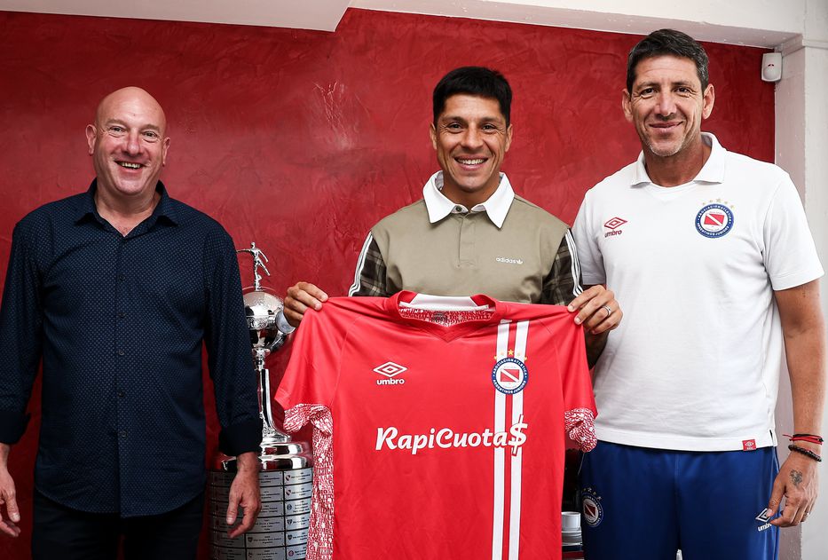 El de las cuatro décadas