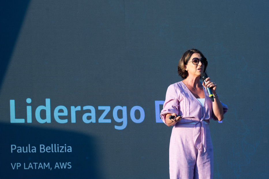Paula Bellizia, vicepresidenta de Amazon Web Services para América Latina. Foto: Javier Noceti