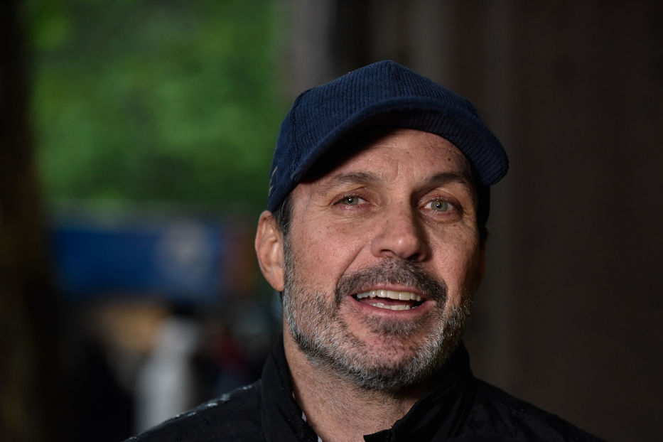 Ni muy muy, ni tan tan