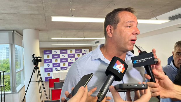 “Se quejan solo para preparar el terreno”: Ruglio y protestas de Nacional por arbitraje