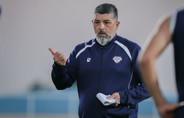 Tras su salida de Arabia, Leonardo Ramos es el nuevo DT de Universidad de Concepción