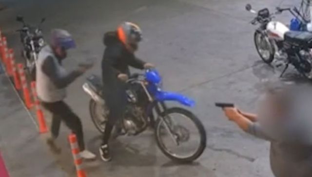 Grande el club de la tobi