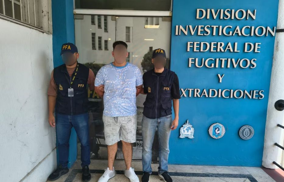 El brazo largo de la ley