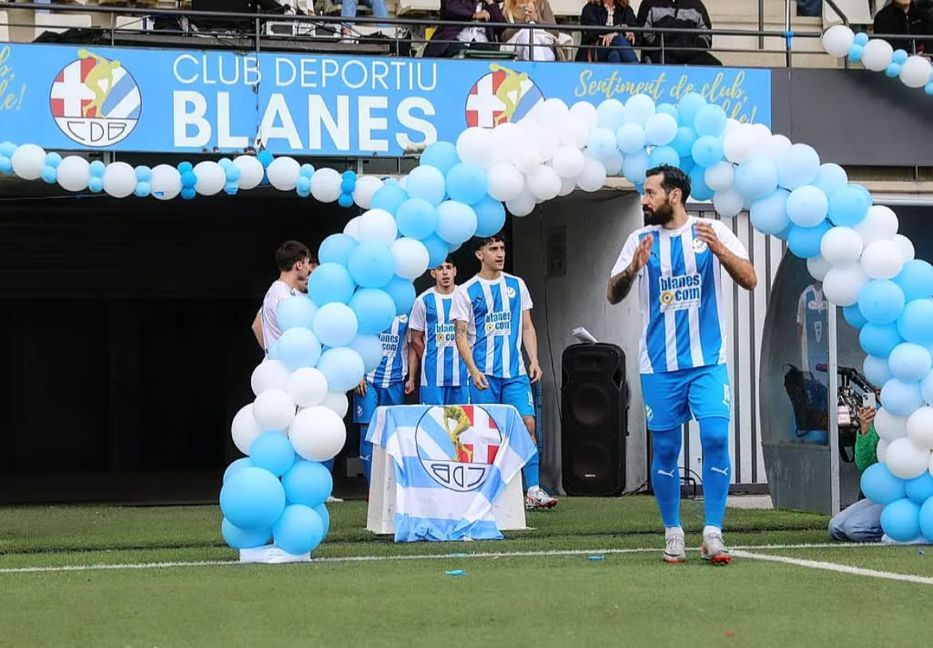 Mateo Rodríguez despidiéndose del CD Blanes de España. Foto: UE Engordany