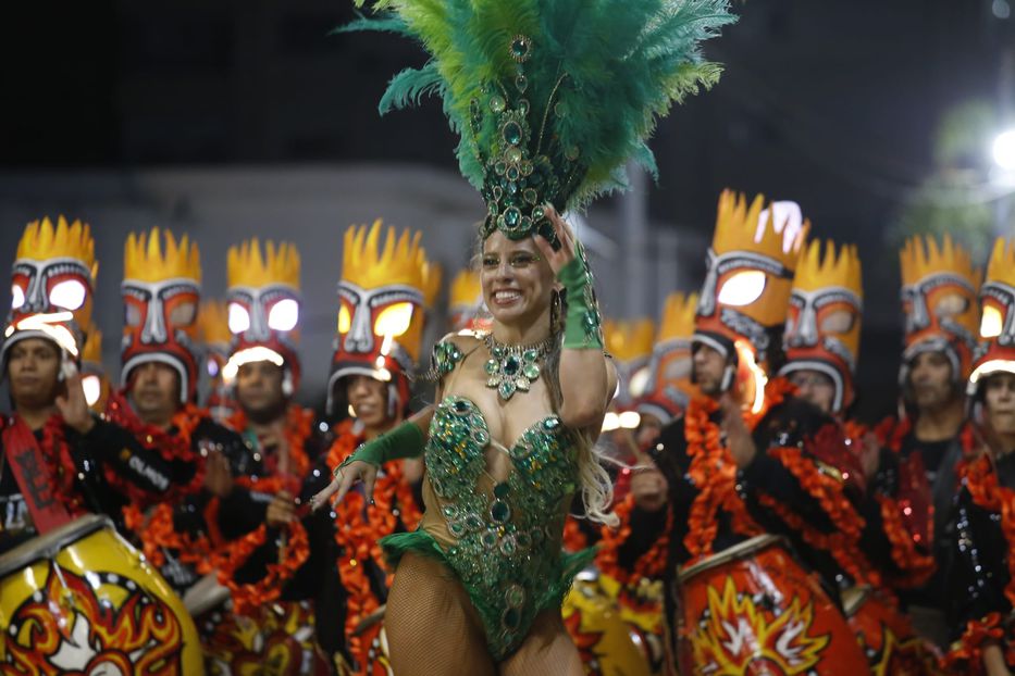 Al ritmo de tamboril