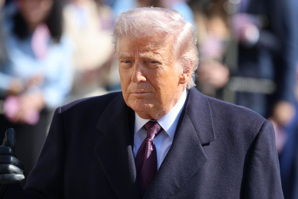 Trump quiere cortar "completamente" el comercio con España y la tilda de "causa perdida"