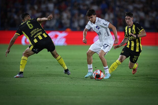 Intermedio: ¿Qué tiene que pasar el lunes para que Peñarol y Nacional sean rivales?