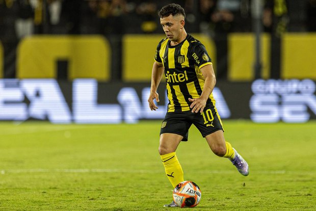 Progreso-Peñarol en el Centenario por el Apertura: hora, posibles formaciones y cómo verlo