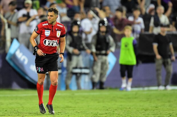 FIFA anunció los árbitros que estarán en el Mundial: ¿qué uruguayos fueron elegidos?