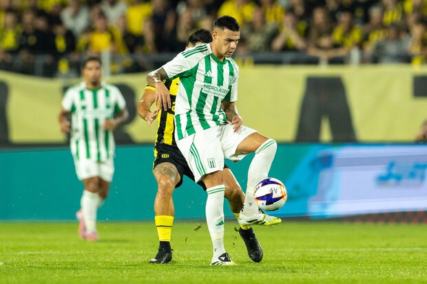 “Hablá si...”: Álvarez Wallace solo consideró a dos volantes mejores que él en Uruguay