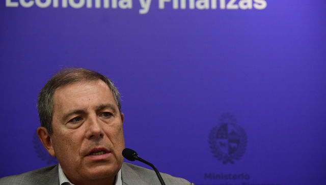 Entre número y reclamos