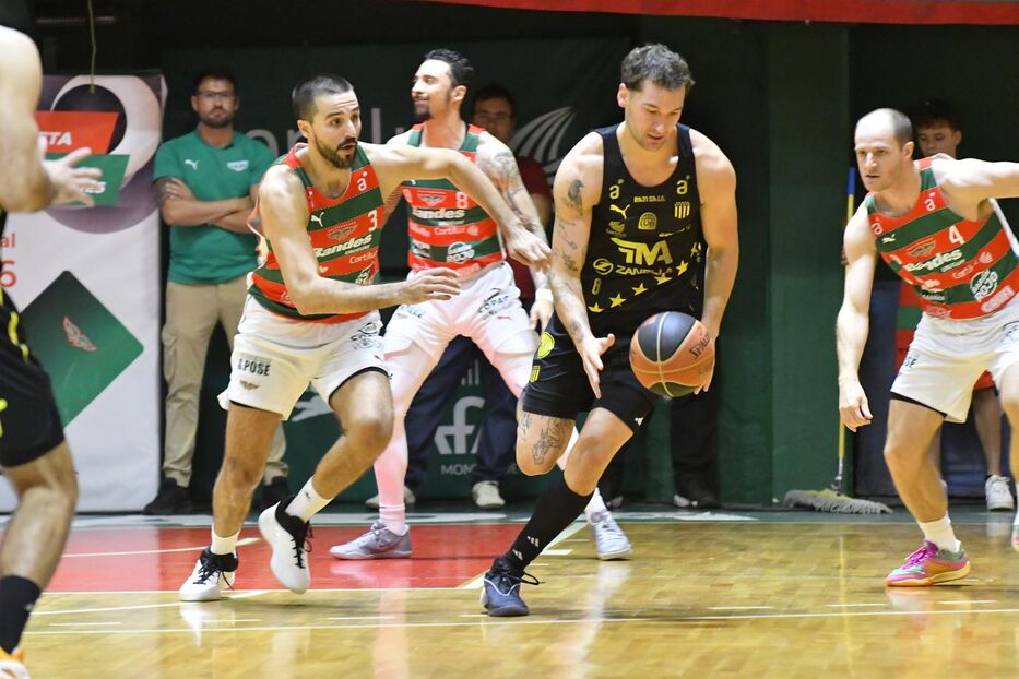 Básquet: comunicado conjunto entre Peñarol y Aguada por finales, aún sin definición