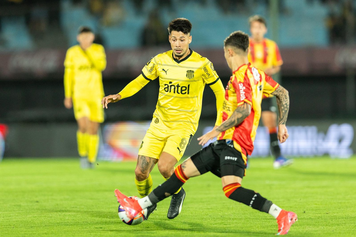Clausura: Peñarol vs. Progreso hoy por puntos claves. Hora, por dónde verlo y alineaciones