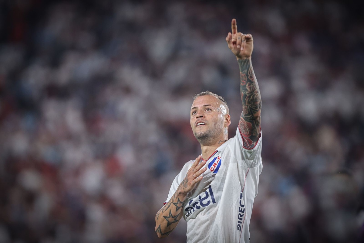 Nacional: Nicolás López rescindirá contrato y jugará la Copa Libertadores con Platense