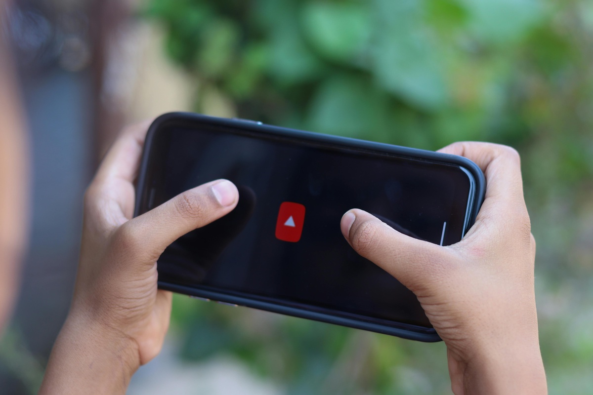 YouTube prepara su propio servicio de audiolibros