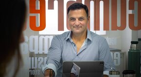 Estrategia, poder y relatos