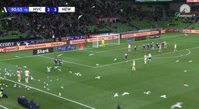 La gaviota ta picoteando