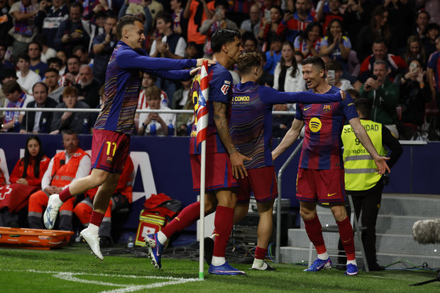 España: Barcelona venció 2-1 al Atlético de Madrid en el Metropolitano y se aleja