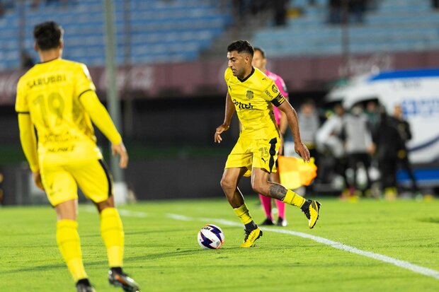 Peñarol: Maximiliano Olivera desgarrado y otros dos titulares con distensión muscular