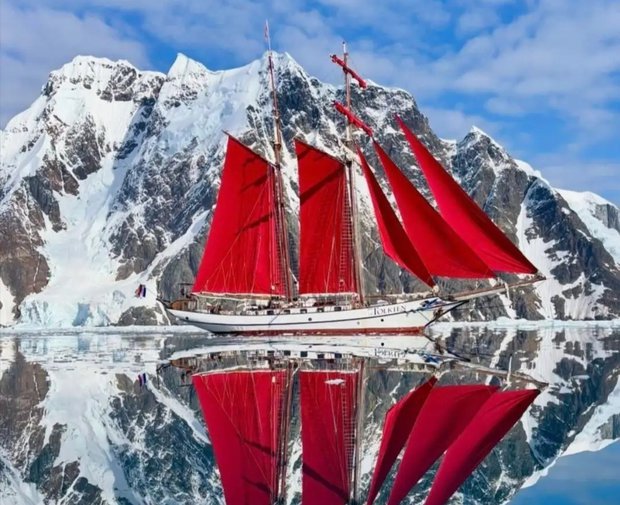 Una histórica goleta neerlandesa fondeó las aguas de Maldonado y llamó la atención
