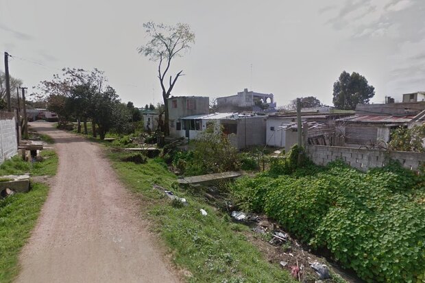 Disparos a la casa y huida: la historia de una familia echada a balazos en Montevideo