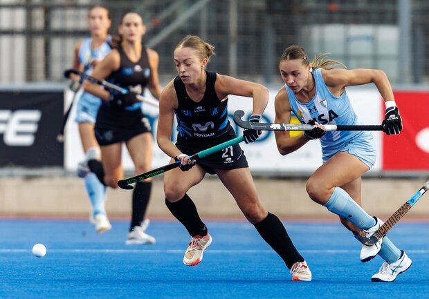 Hockey: Cimarroncitas cayeron ajustadamente 2-1 ante Argentina en Copa Panamericana Junior