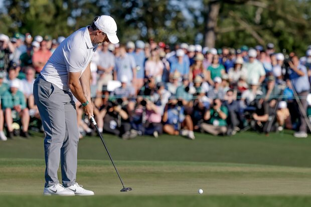 Golf: McIlroy sigue con paso firme su defensa de la chaqueta verde del Masters de Augusta