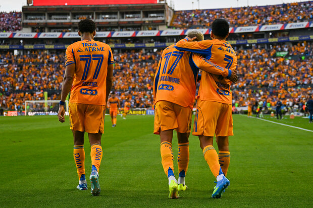 Goles uruguayos: Rodrigo Aguirre y Homenchenko convirtieron en México y Laborda en Canadá