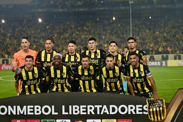 “No jugamos a nada” y “nunca fuimos la gran cosa”: voces de Peñarol tras 1-2 ante Platense