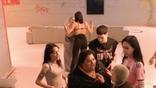 Escándalo en La cárcel de los gemelos: Coty expulsada tras golpear a una participante