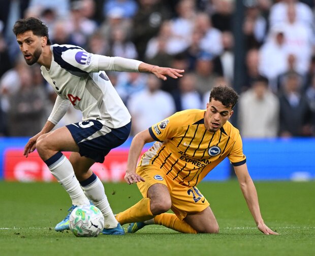 Premier: Rodrigo Bentancur volvió a jugar y Wolves de Santi Bueno, virtualmente descendido