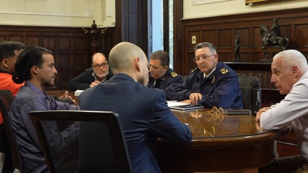 Repartidores se reunieron con Negro: proponen limitar pedidos en efectivo y a zonas rojas