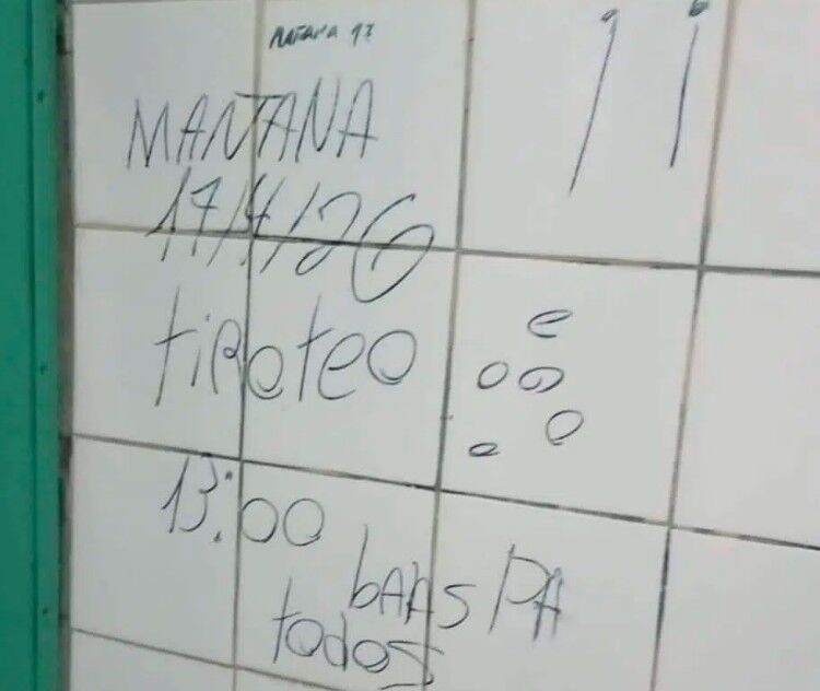 Liceo de Barros Blancos / El Megáfono