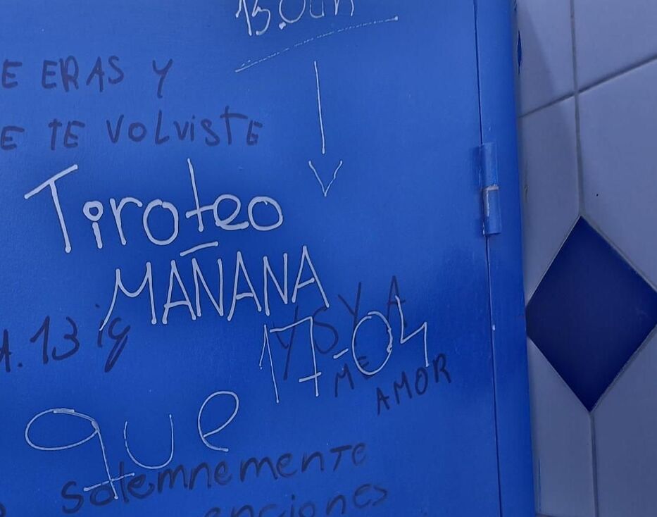 Liceo de Parque del Plata / Diario de Arena