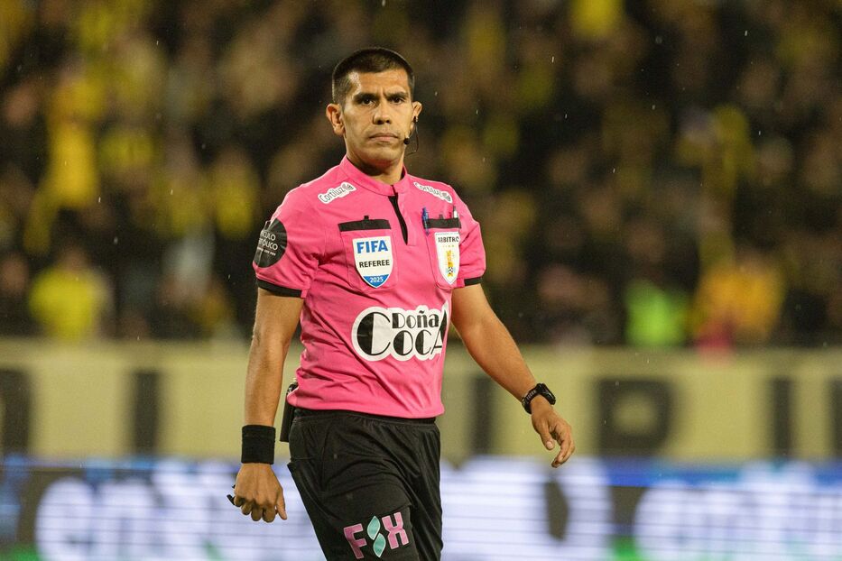 Apertura: Javier Feres pitará Nacional con Cerro y Javier Burgos a Peñarol con Cerro Largo