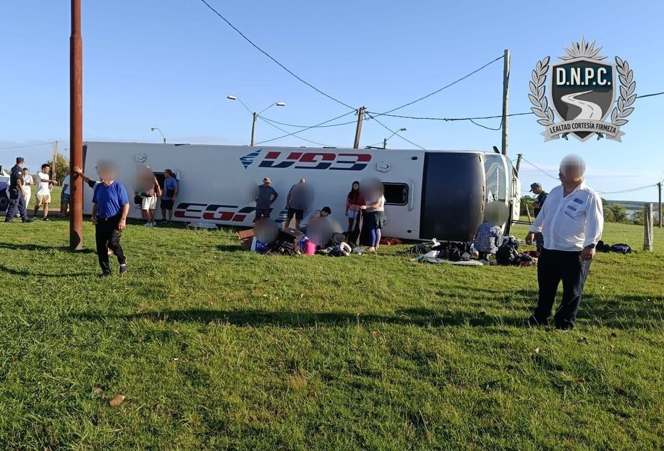 Nueve personas lesionadas en vuelco de ómnibus desde Cataratas demandarán a la empresa