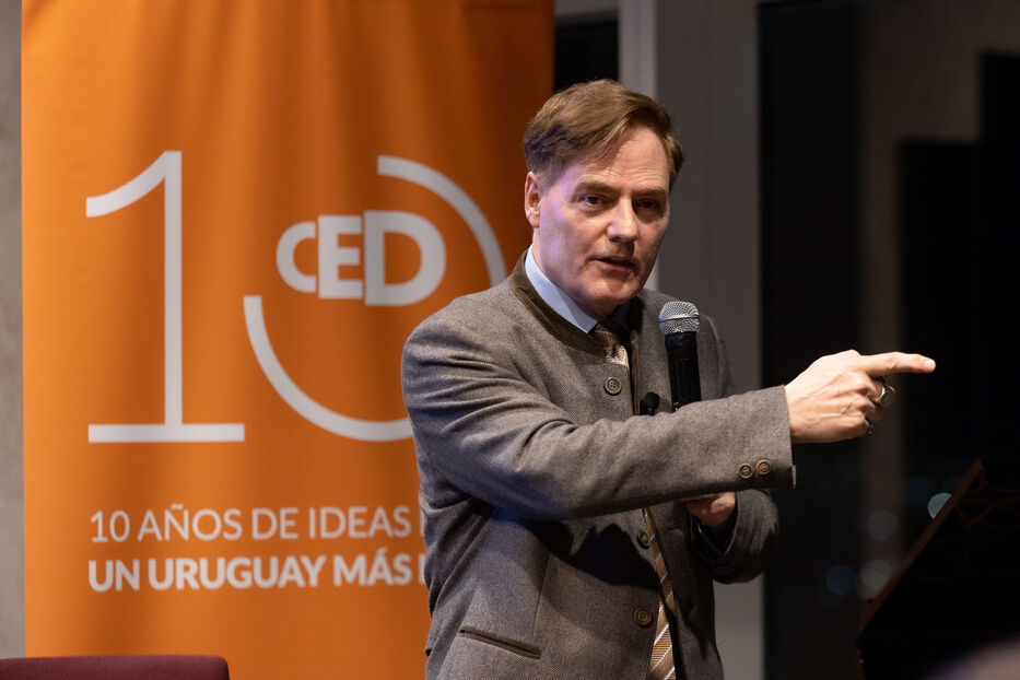 Tom Palmer, de la Red Atlas, expuso en evento del CED sobre el libre comercio
