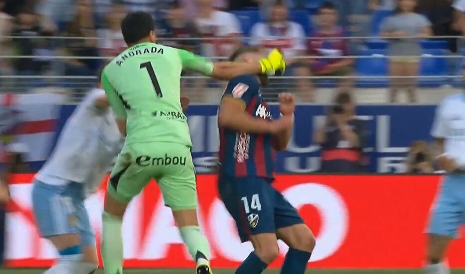 Los muchachos se entretienen