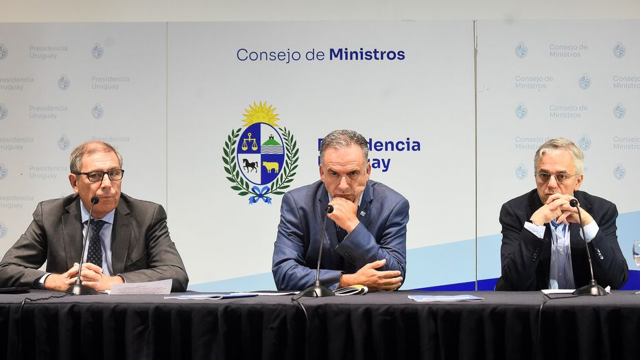 Gobierno plantea poder optar por retirarse a los 60 años y negó estatización de las AFAP