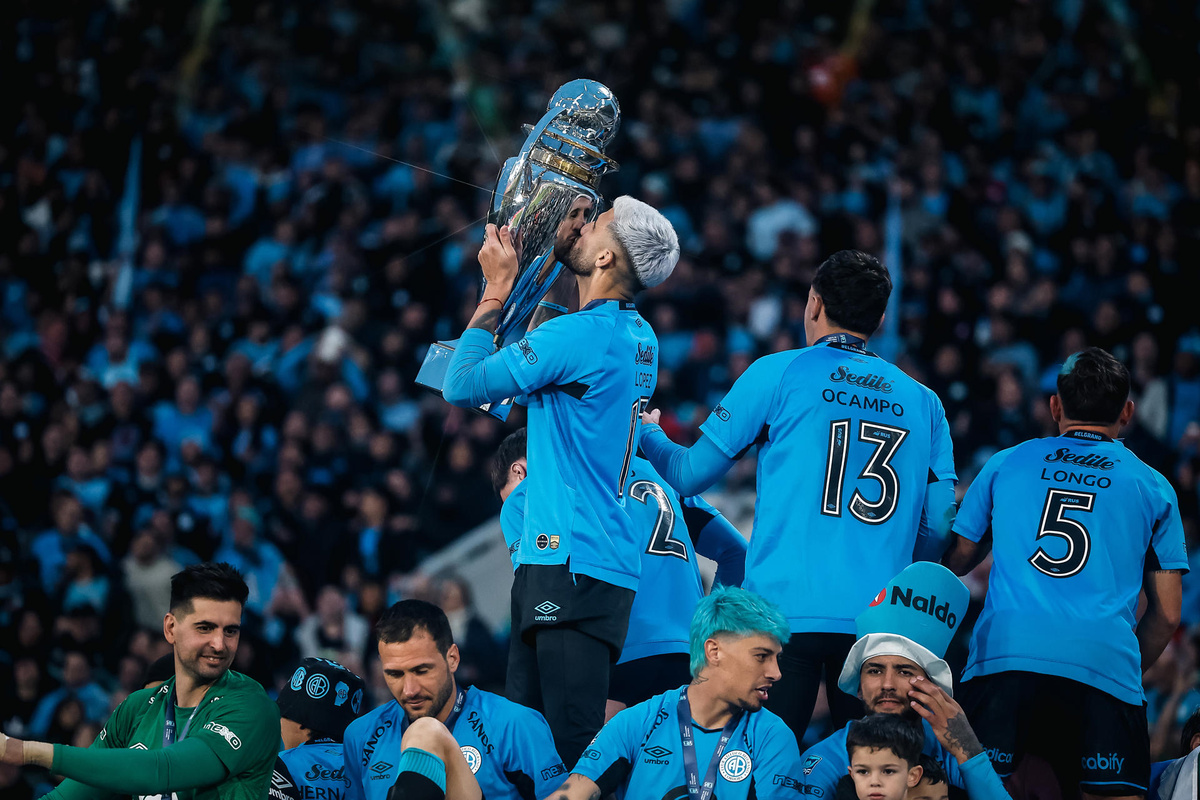 Crearon un nuevo torneo en el fútbol argentino: son ocho las copas que se juegan en un año