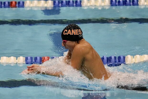 Natación: se batieron dos nuevos récords nacionales absolutos en piscina larga