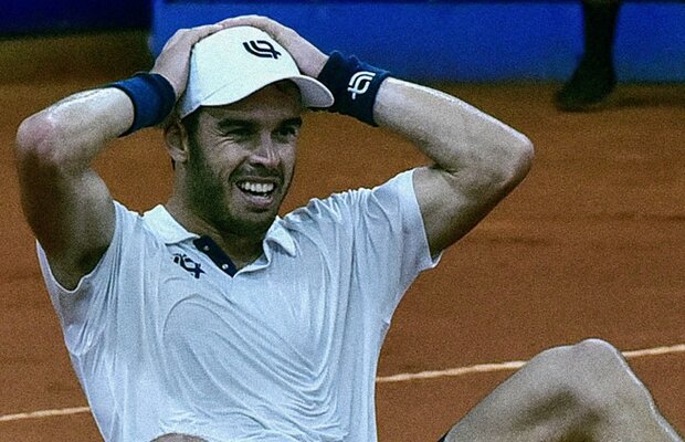 Franco Roncadelli se coronó en Santos, donde conquistó el primer Challenger de su carrera