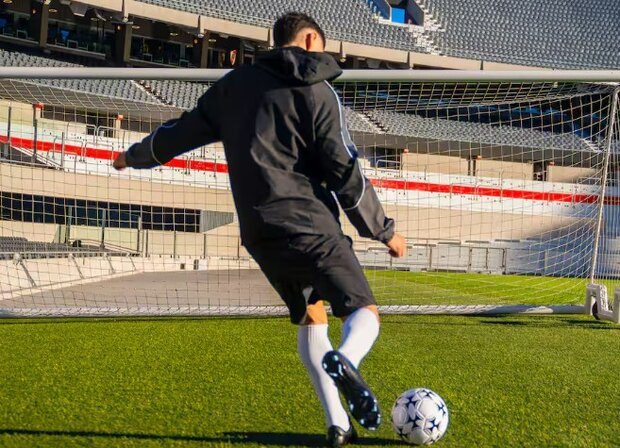 Una estadía para dormir en el Monumental de Núñez y opción de tirar penales: cómo anotarse