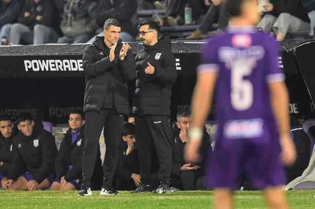 Defensor Sporting confirmó que Román Cuello fue cesado en su cargo de director técnico