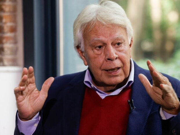 Felipe González pidió adelantar elecciones en España tras el caso Zapatero