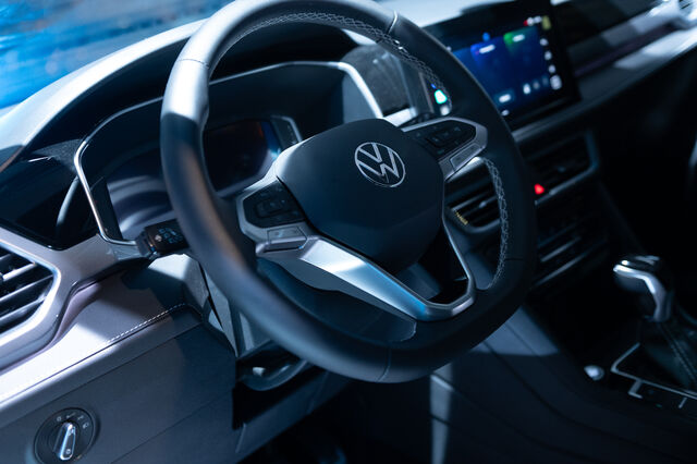 Interior del nuevo Volkswagen Taos. Foto: Javier Noceti