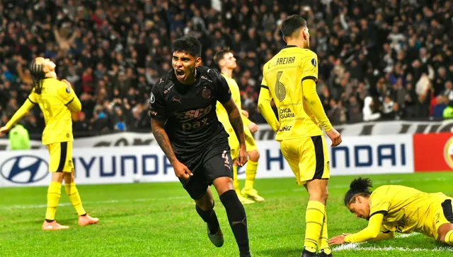 Ni la camisa celeste