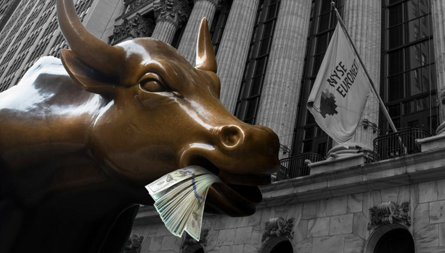 Mercados accionarios de EEUU concluyeron mejor mes desde 2020